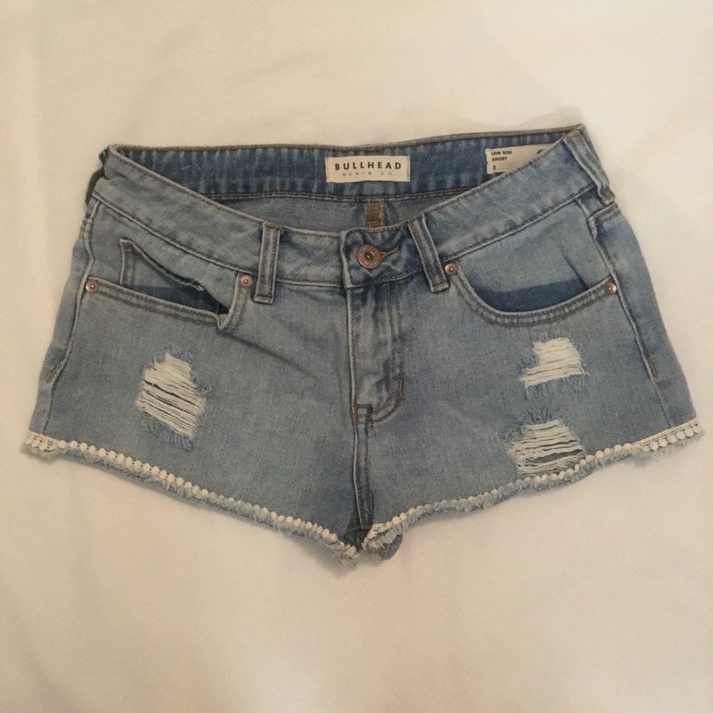 Low Rise Denim Shorts Bullhead size 5